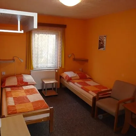 Guest house Dobroucky 2*