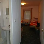 Dobroucky 3* Prague